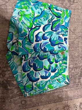Lilly Pulitzer Blue Green Floral Print Women’s Shorts